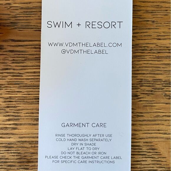 VDM The Label Marley Reversible Top Dusty Violet/Metallic Rose. Size Small. NWT - Picture 7 of 8